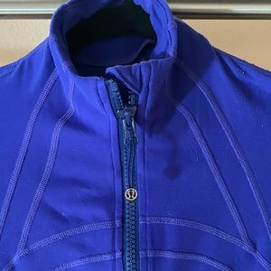 Lululemon sweatshirt